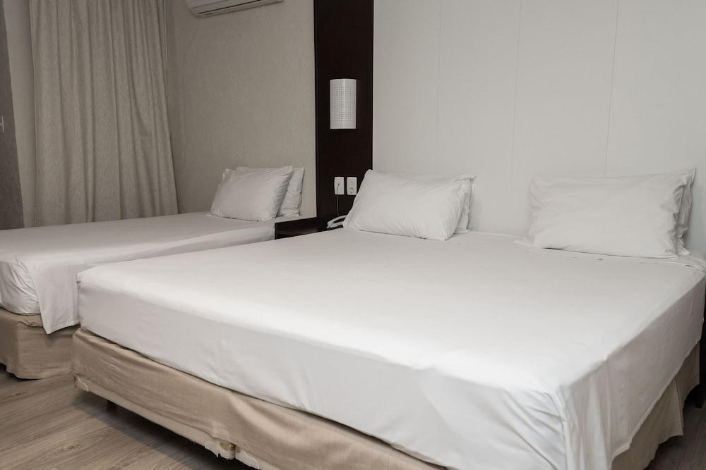 Hotel Master Express Moinhos de Vento Porto Alegre Exterior foto