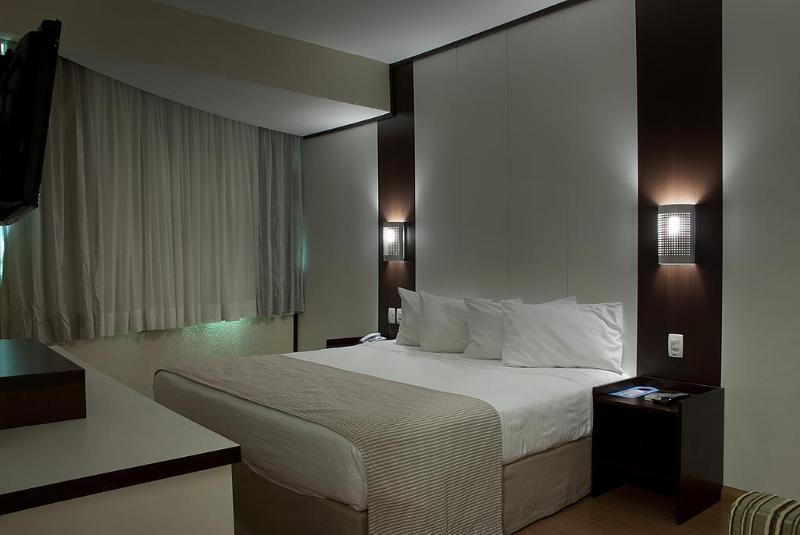 Hotel Master Express Moinhos de Vento Porto Alegre Exterior foto